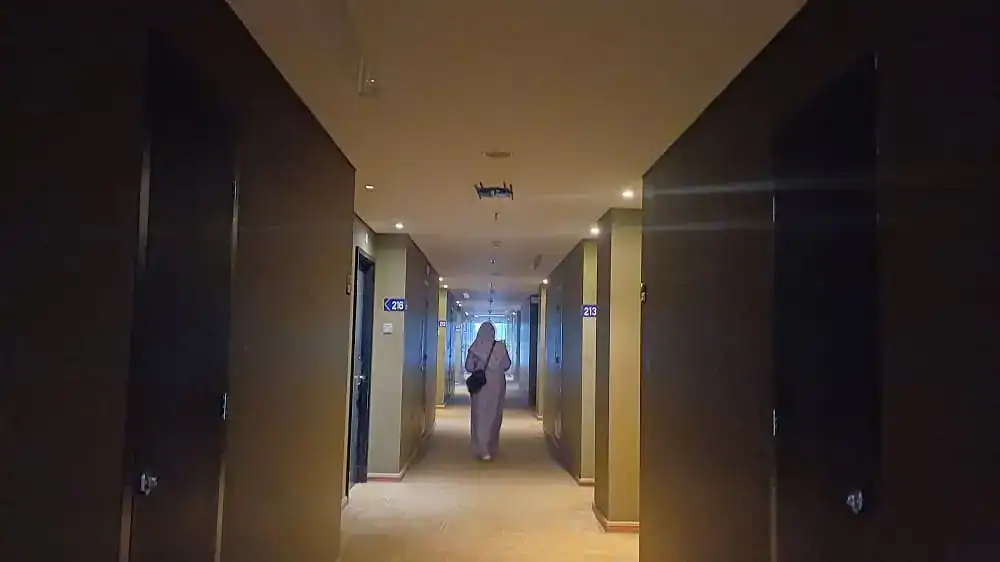 memilih hotel untuk staycation