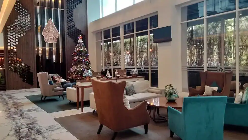 Lobi Hotel Java Lotus